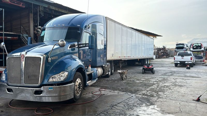 Transporte de mercancías AVENDAÑO TRUCKING